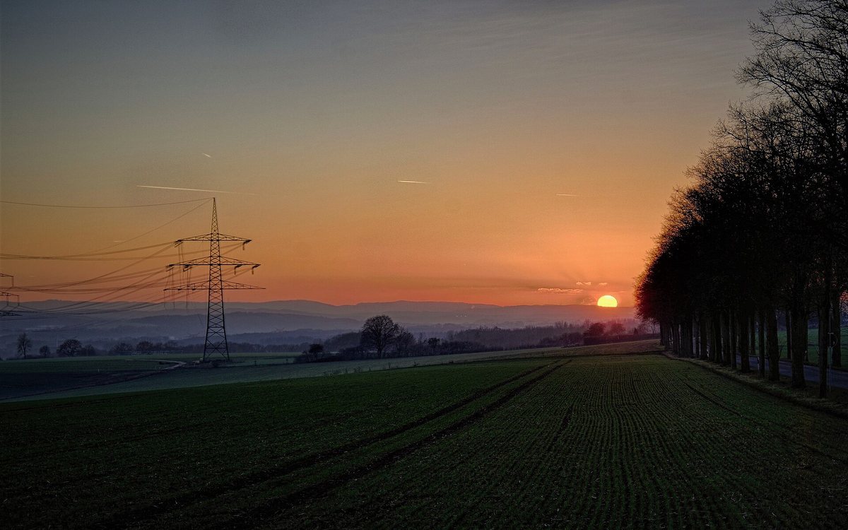 Le réseau haute tension belge sous tension en soirée